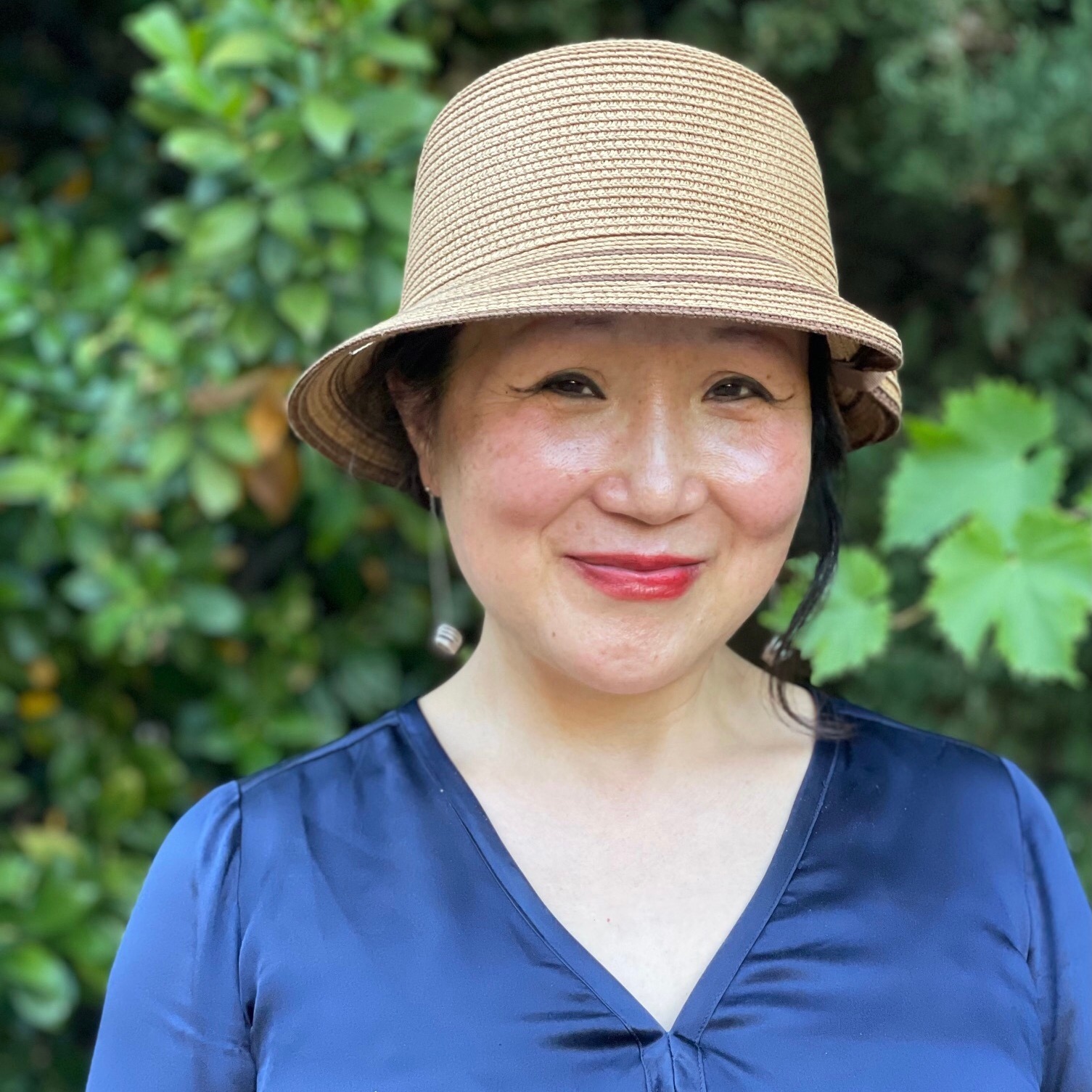 Dr. Helena Zhang Dr. Helena Zhang